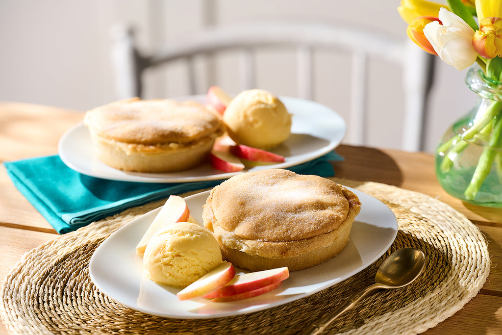 English Apple & Cinnamon Pies